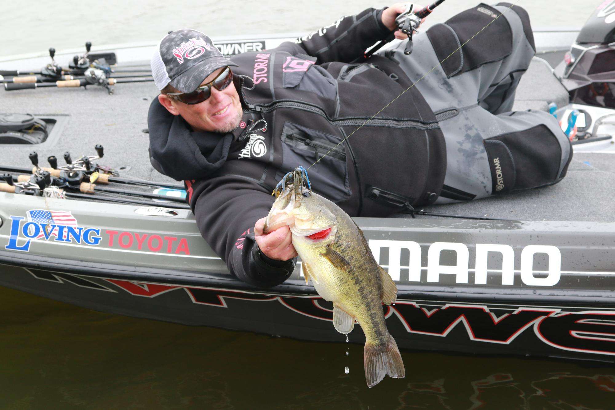 Kind of a throwback to the days when jig options were but a fraction of todayâs selection, he says the traditional flipping jig is his go-to.