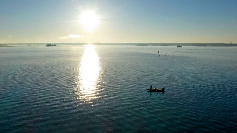 On the final day of practice, Jake Latendresse took to the skies with a drone to capture the lake and anglers practicing for tomorrow's Elite Series event. 