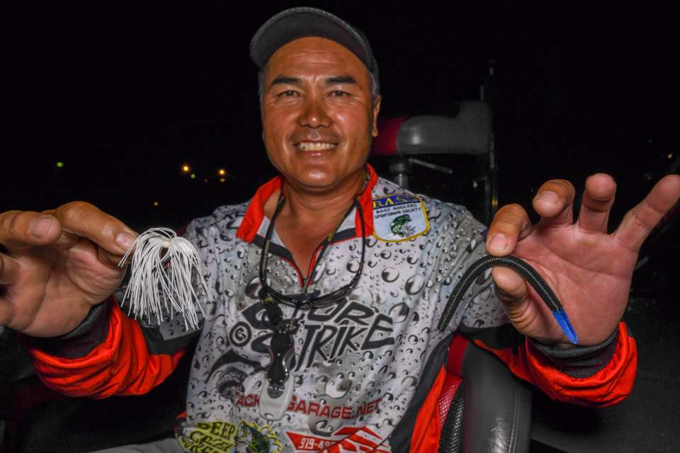 <b>Kay Choosakul (41-12; 10th)</b><br>
Kay Choosakul used a wacky rigged worm and bladed jig. That choice was a 3/8-ounce NuTech Lures Crazy Jig. He also used a 5-inch Deep Creek Lures Sink ân Catch Worm rigged wacky style with 2/0 Gamakatsu Octopus Circle Hook and split shot weight. 
