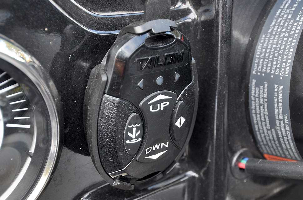 The hand switch for Lowenâs Talons are at his fingertips on the left side of the steering column. The switch may be removed from its holder if Lowen wishes to do so.
