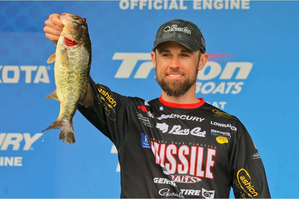 <b>Bassmaster.com:</b> In a stretch of seven tournaments in 2006, you were sixth at Sam Rayburn, ninth at Santee, 10th at Clarkâs Hill, 11th at Eagle Mountain Lake and fifth at Kentucky Lake. You were only 26 years old when that season began. How fond are your memories of that year?</p>
<p><b>Crews:</b> The first tournament of the series was on (Lake) Amistad and everyone in the field just absolutely blasted them. That lake was at its total peak. It was the biggest bass I had ever fished for in the United States. It was awesome â¦ I had some really good events that year, and a few decent events mixed too. I had multiple Top 12s. I did well, and it set the scene for me â¦ I didnât have any expectations on how I should do. I just wanted to do the best I could and enjoy the moment. 