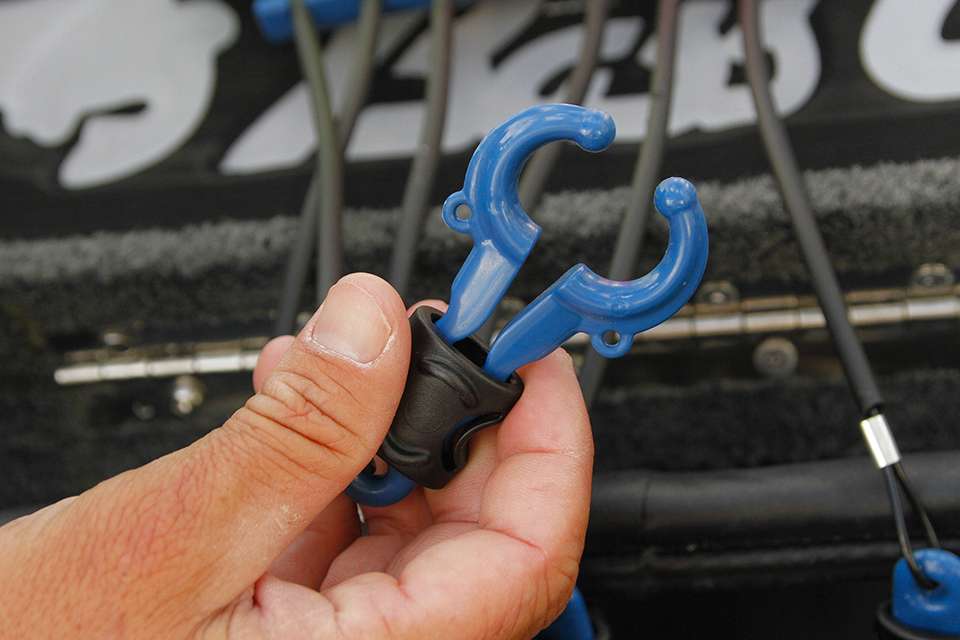 The Bassmaster Elite Series has operated with non-penetrating cull clips for the last few years in an effort to protect anglers catches as much as possible.
