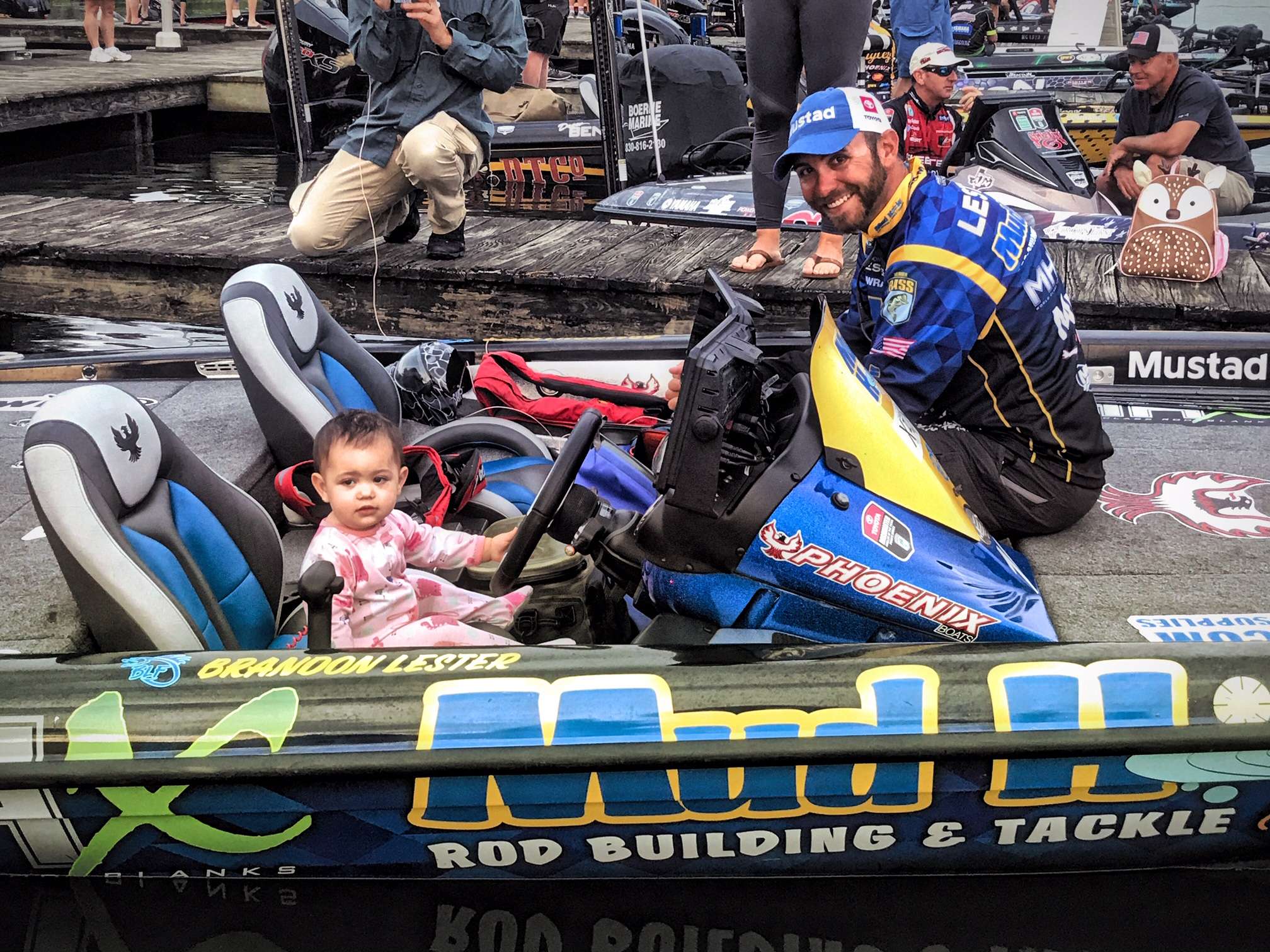 Brandon definitely believes on starting his little one early on Day 3 of the Academy Sports + Outdoors Bassmaster Elite at Lake Guntersville.