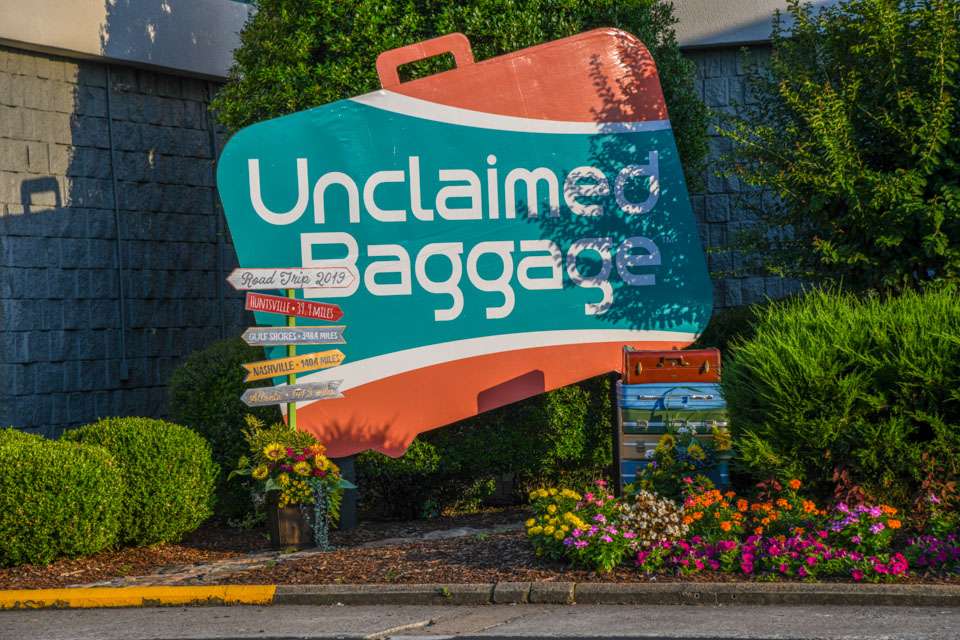 What happens to unclaimed baggage at airports? The best stuff ends up at the Unclaimed Baggage Center, where you can shop for all kinds of goods. This center is the only one in the United States that purchases unclaimed baggage from airlines and offers it for sale, and you never know what treasures youâll find.