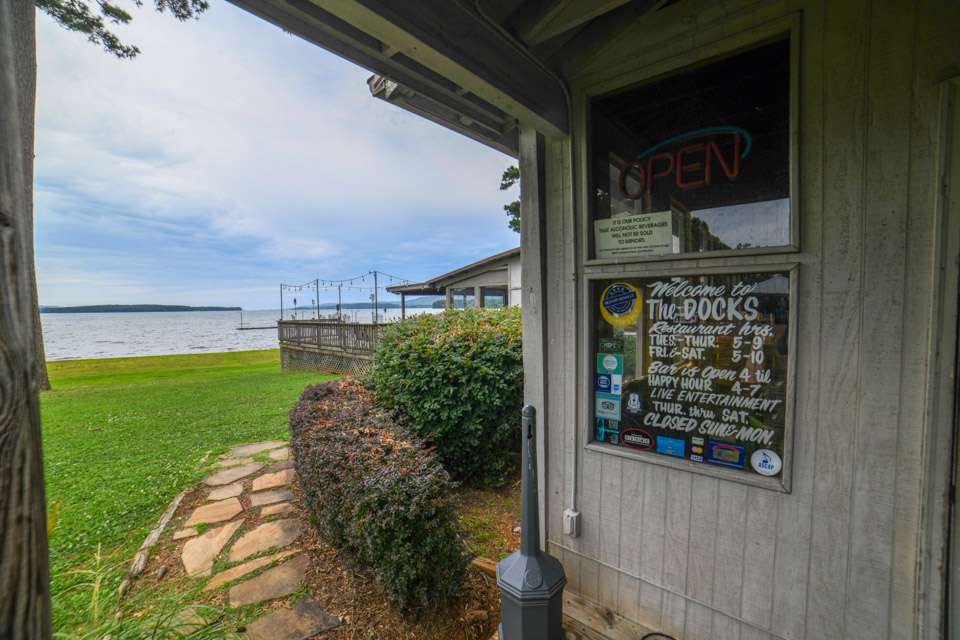 The Dock Restaurant is located right on the banks of Lake Guntersville within Goose Pond Colony Resort. So enjoy the view while filling up after a day catching fish or chasing little white balls.