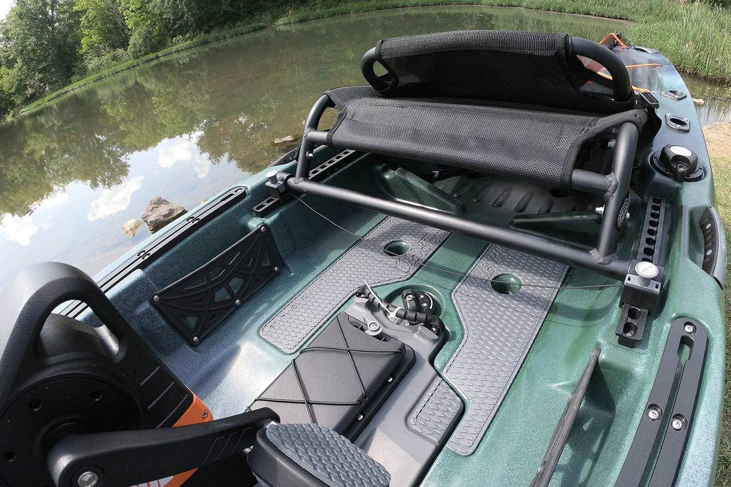 Here's a good look at where you keep your feet when fishing. Plenty of room and it offers ample comfort for extended days on the water. 