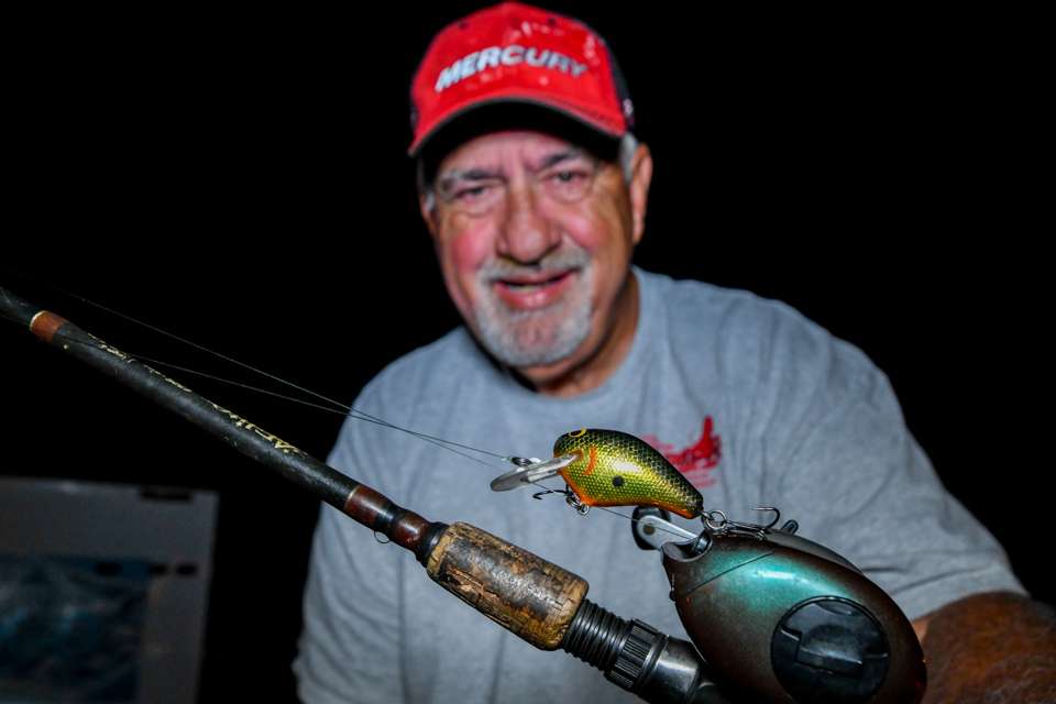 Tommy Little (4th, 39-9) <BR><BR>
A Mud Puppy 4-inch Ring Worm and a Mud Puppy 4-inch Brush Monkey worm, both in blue fleck colors, were Littleâs key baits. âItâs good stuff,â Little said of the locally-made Mud Puppy soft plastic. âI was flipping and pitching mostly, with a quarter-ounce weight on both. I just kept switching it up. Iâd usually go through an area a couple of times. I go through it the first time with the Ring Worm and then come back with the Brush Monkey. I was disgusted with myself after the first day when I only had 12-3. Than I had 17-8 on Friday.â
