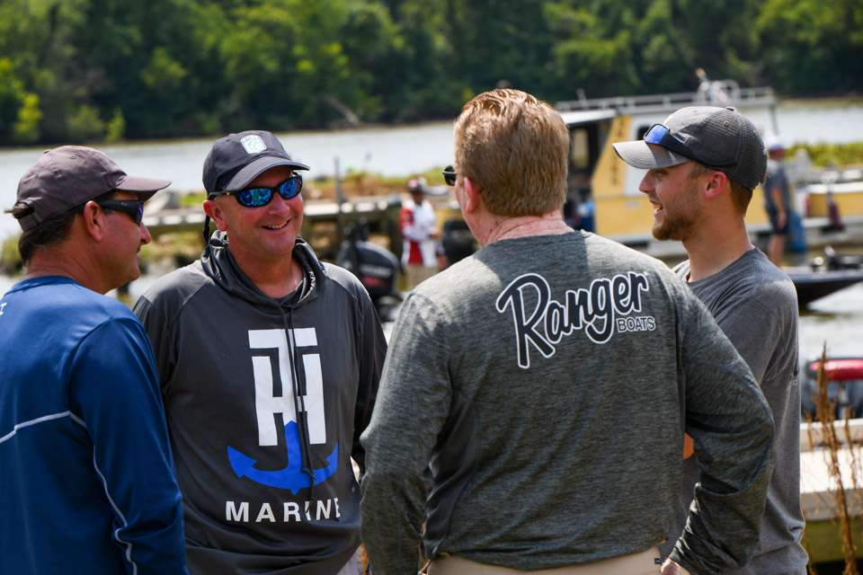 Here's a behind-the-scenes look at Day 2 of the Basspro.com Eastern Open on the James River!