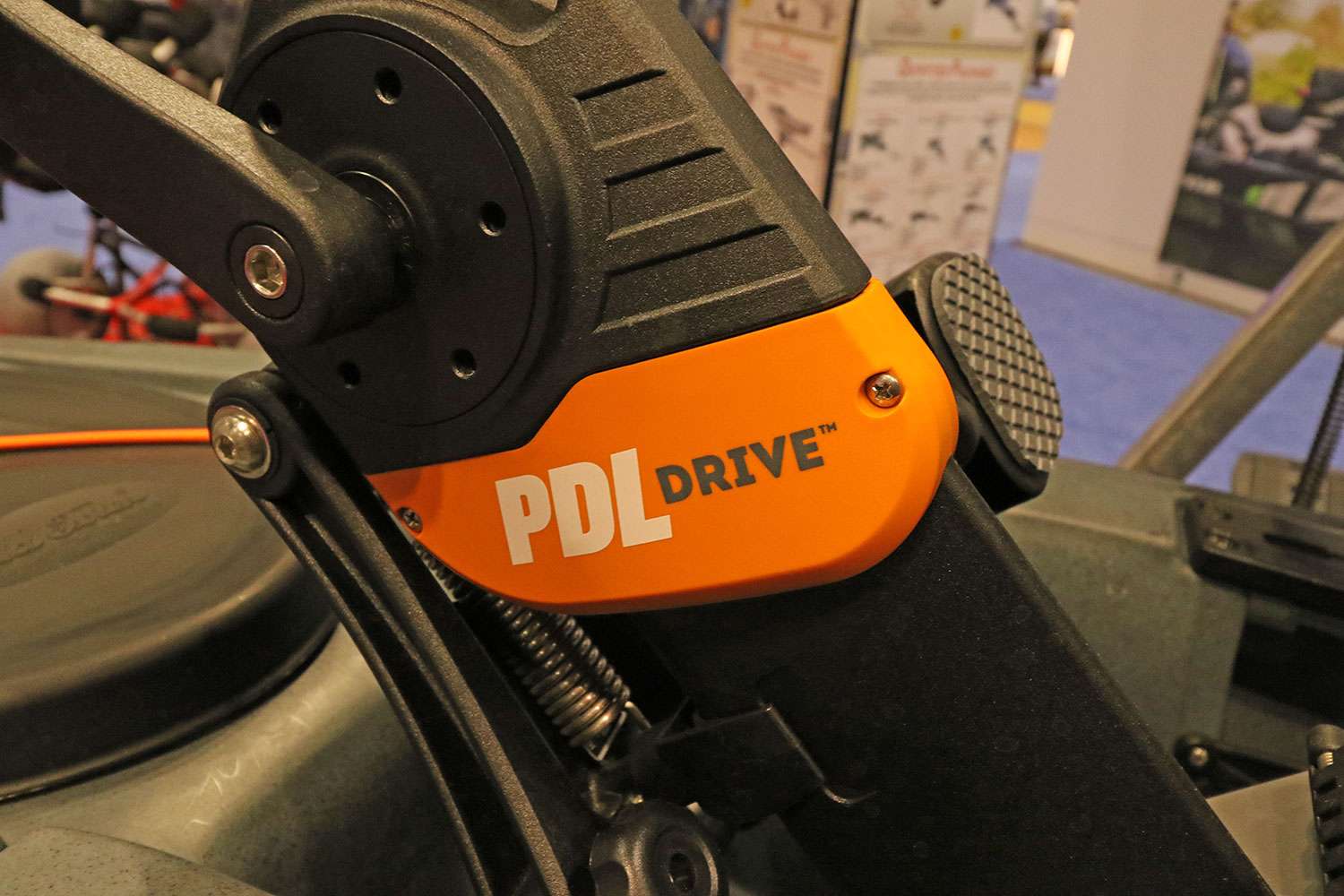 And the same awesome PDL drive system comes standard in the Predator. 