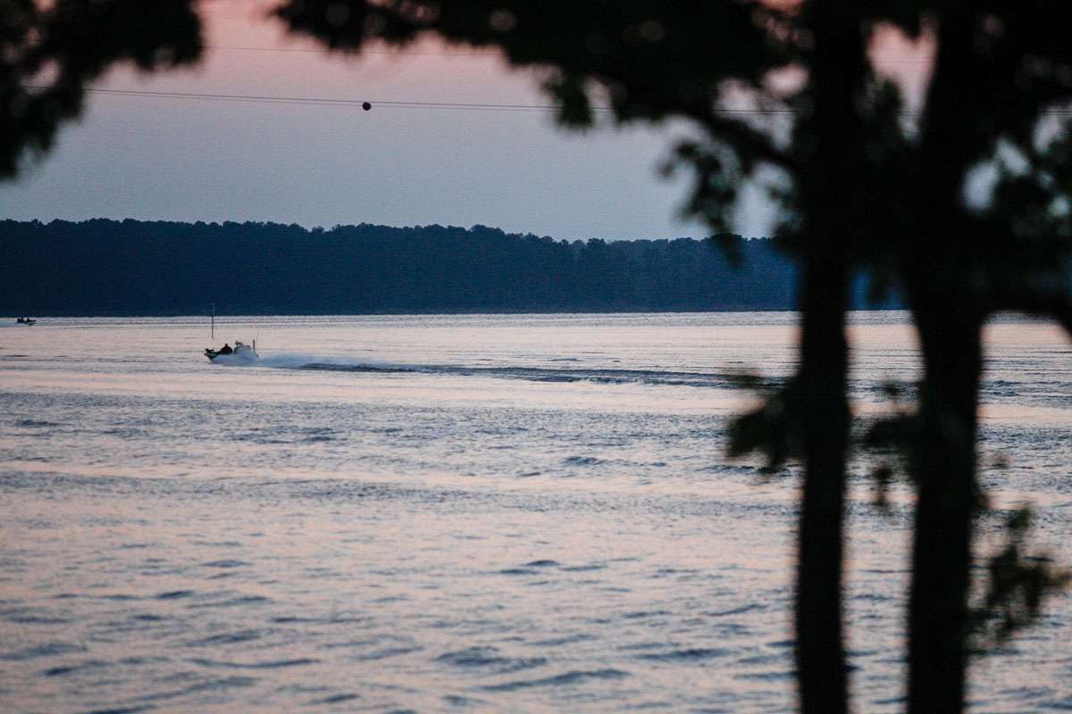 <h4>21. Clarks Hill Lake, Georgia/South Carolina </h4> <i> [71,000 acres] </i><br><br> Also known as Lake Strom Thurmond, this historic reservoir still shines in the Southeast. No matter the time of year, it always takes more than 20 pounds to win here. A March BFL derby required 22-10 to take the top spot. But the health of this fishery is illustrated by the number of limits brought to the scales, and you had to go down to 68th place before you found an angler who didnât have five fish to weigh in.
