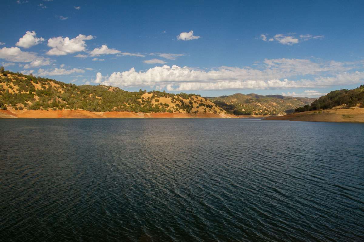 <h4>6. Don Pedro Reservoir, California </h4> <i> [13,000 acres] </i><br><br> Don Pedro is huge, sitting at No. 6 by volume in the state. Most of its water irrigates hundreds of square miles of farmland in the San Joaquin Valley, while a significant portion goes to the Tuolumne River downstream to support salmonids. Water levels fluctuate a lot as a result â and so does the fishing. But it remains one of the best for big largemouth. There were eighteen fish over 5 pounds at a Wild West Bass team event in February, with a 10.40 the biggest of the bunch.