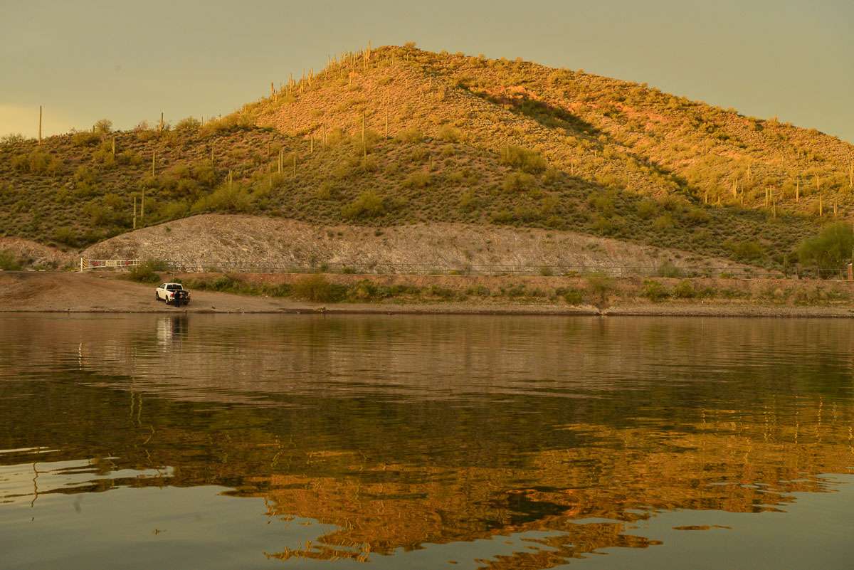 <h4>23. Lake Pleasant, Arizona </h4> <i> [12,040 acres] </i><br><br> This place gets swamped with outdoor enthusiasts from Scottsdale and Phoenix, ranging from scuba divers to skiers. But that shouldnât keep anglers away from some of the stateâs best big-bass fishing â just be careful when there. The largest fish at the Wild West Bass Trail Surprise Ford Open in April was 7.59 pounds. 