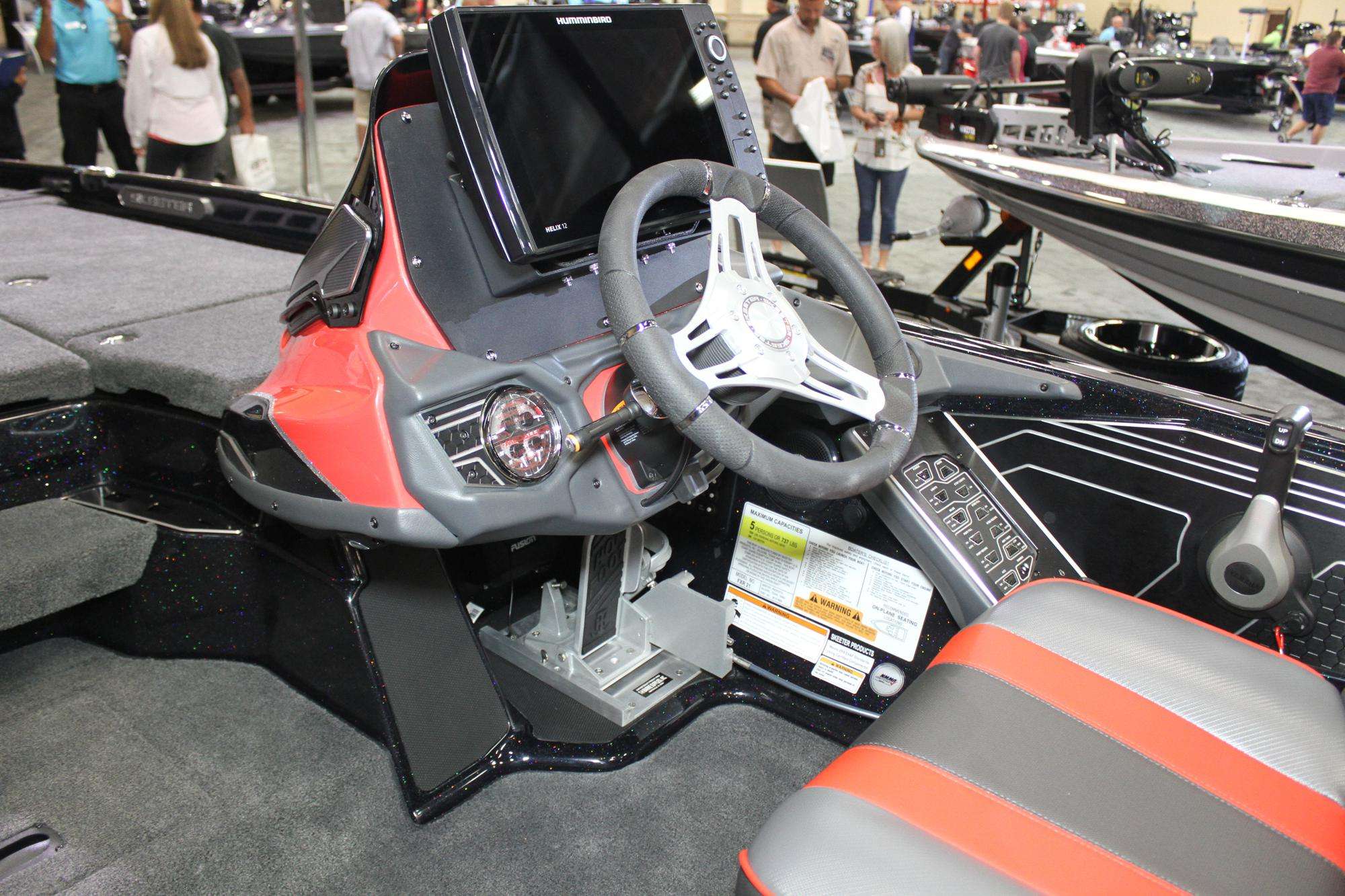 A Sleek new console, with new steering wheel andâ¦