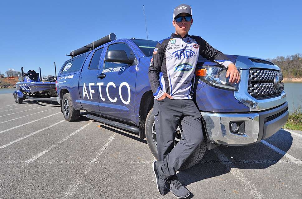 Paquette tows his Nitro Z21 with a Toyota Tundra.
