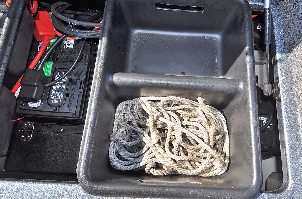 A rope resides in the port side tray.