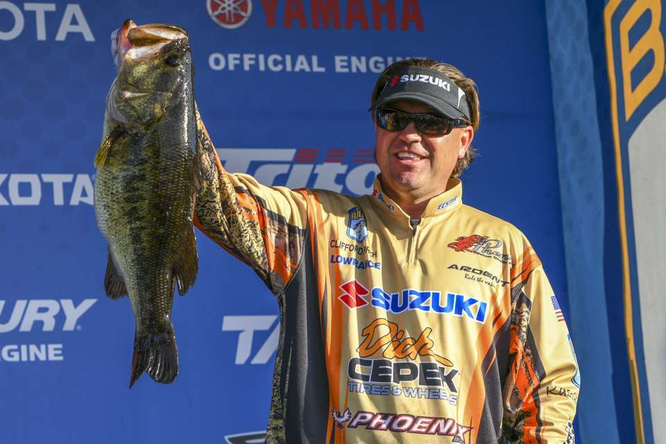 Most everyone has a hobby, something they do to pass the time.
But, for some, there comes a time when the pastime becomes a passion.</p> 
<p>Hunting is Clifford Pirchâs passion. Sure, heâs a standout on the Bassmaster Elite Series circuit and as a competitor, the fishing game gets him as fired up as anything. </p>
<p>Hunting, though, is in Pirchâs blood. </p>
<p>He started going with his dad, Dennis, on hunts for duck and dove when he 5 years old. He tagged along on hunts for bigger game like deer and elk too, and they eventually became his prime quarry. 
