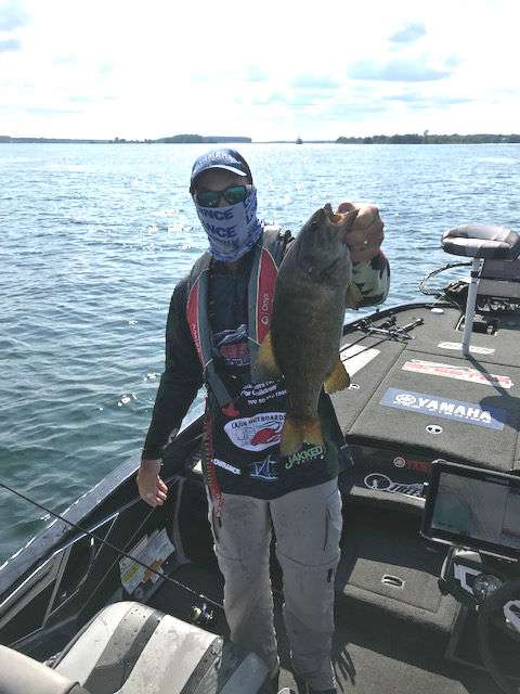 Getting a very nice late day smallie to upgrade for Tyler Carriere.