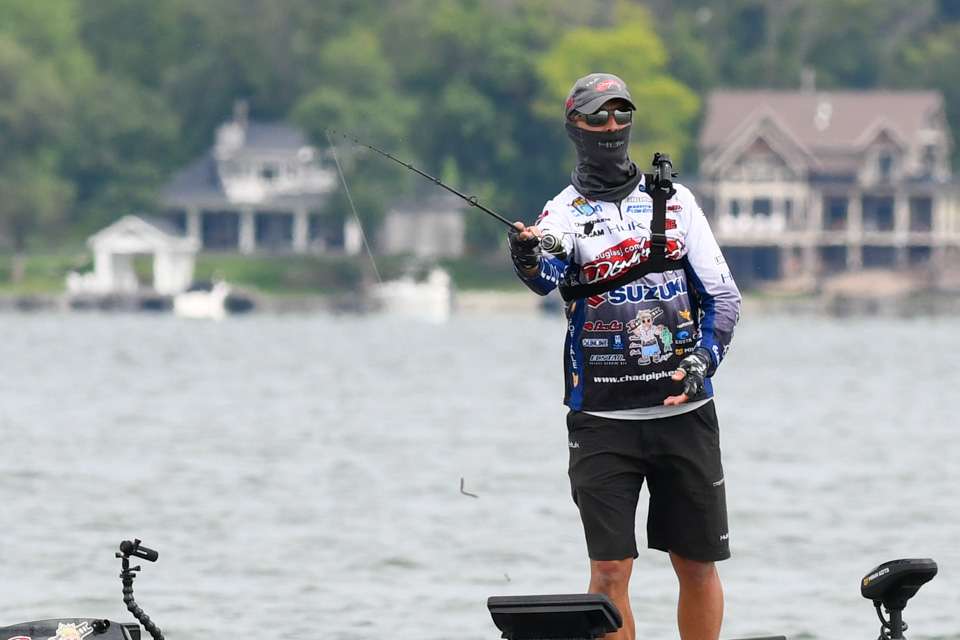 Catch some Day 1 action with Chad Pipkens during the SiteOne Bassmaster Elite at Cayuga Lake.