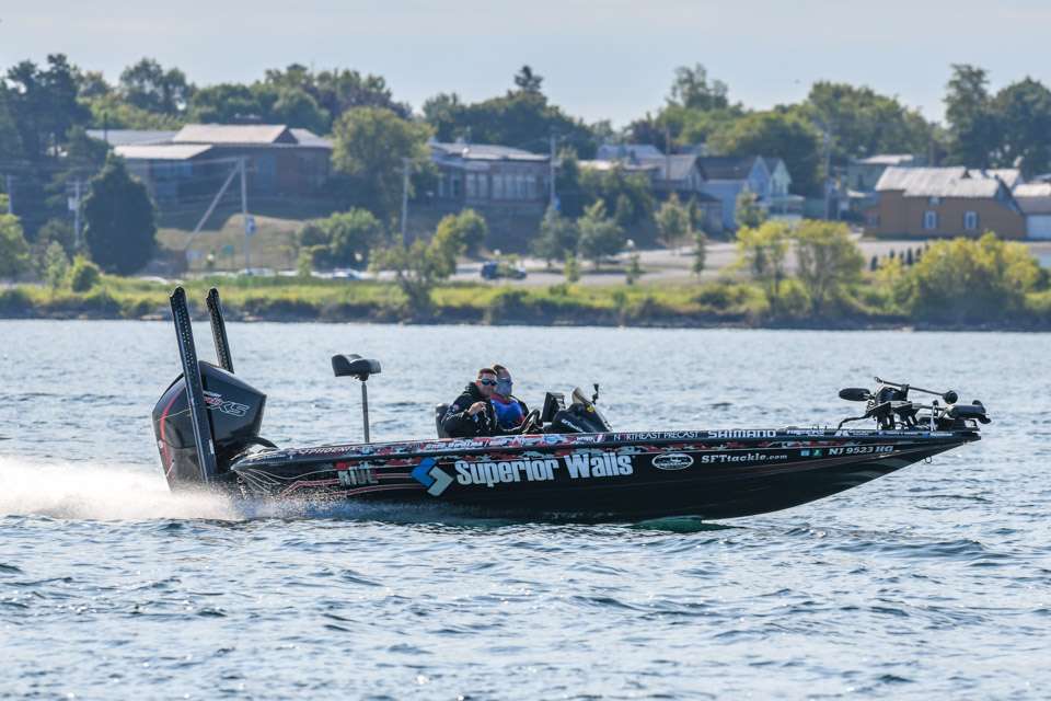 See Greg DiPalma get down to business early Day 2 of the 2019 Berkley Bassmaster Elite at St. Lawrence River presented by Black Velvet!
