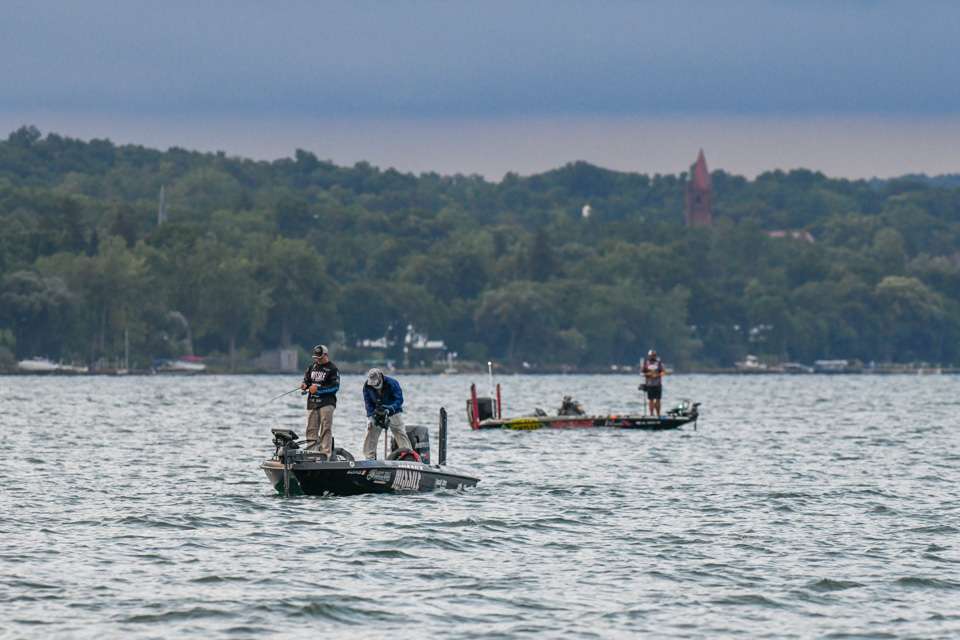 Head out early with the Elites as they take on the first morning of the 2019 SiteOne Bassmaster Elite at Cayuga Lake!