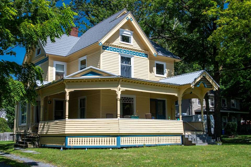Of course, there also are beautiful old Victorian homes in the Union Springs area.
