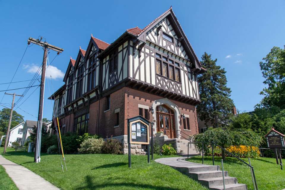 The Aurora Free Library and Morgan Opera House is a Tudor-style building built in 1899. It was first build as a community meeting place. It includes a Victorian theater (the Morgan Opera House) on the second story. Itâs only open Mondays, Wednesdays, Fridays and Saturdays.