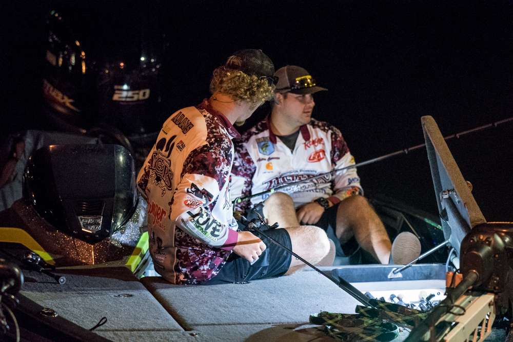 It's Day 1 of the Carhartt Bassmaster College Championship presented by Bass Pro Shops, and anglers prepare for their first day on Chickamauga. 