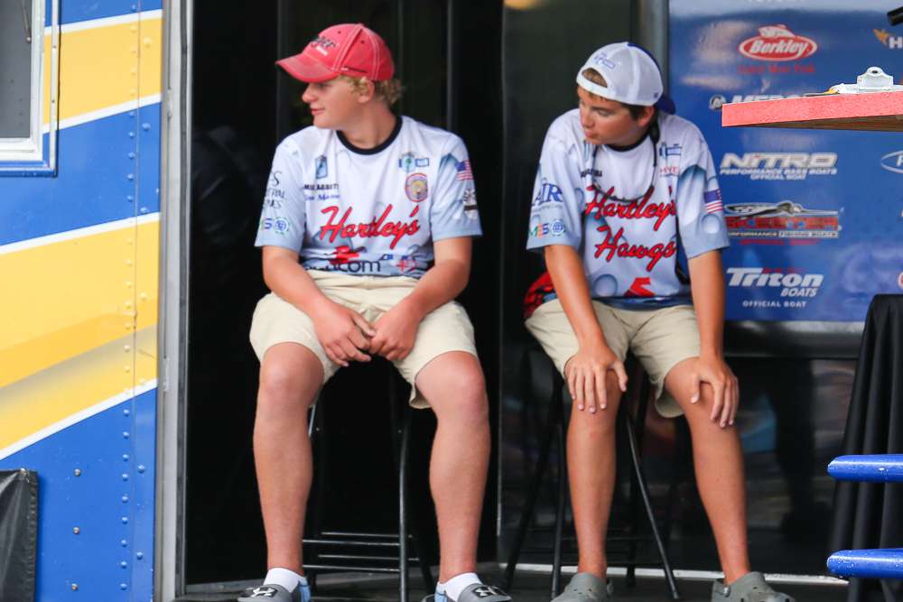 Mike and Braden patiently wait to see if they will keep their lead. 