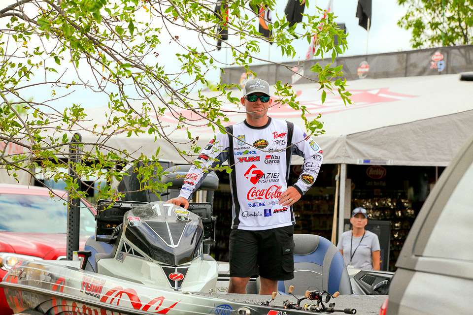 Check out the Top 10 Elites weigh in on Championship Sunday at the 2019 Berkley Bassmaster Elite at St. Lawrence River presented by Black Velvet.