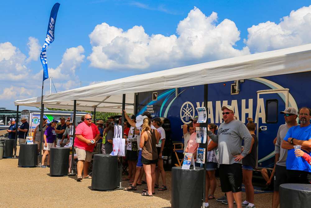 Yamaha's trailer provided some shady spots for fans to watch the weigh-in. 