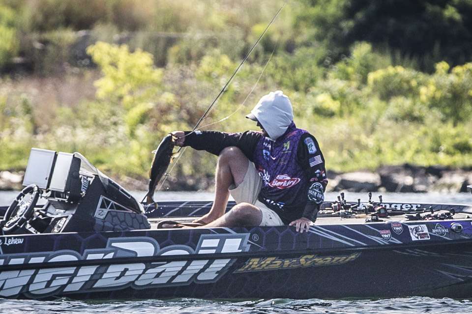 Head out with early with Shane LeHew and Chris Johnston on Day 2 of the 2019 Berkley Bassmaster Elite at St. Lawrence River presented by Black Velvet!