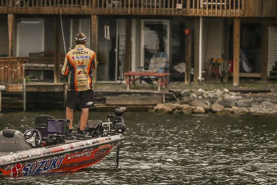 See Cliff Pirch fish Day 1 of the SiteOne Bassmaster Elite at Cayuga Lake.