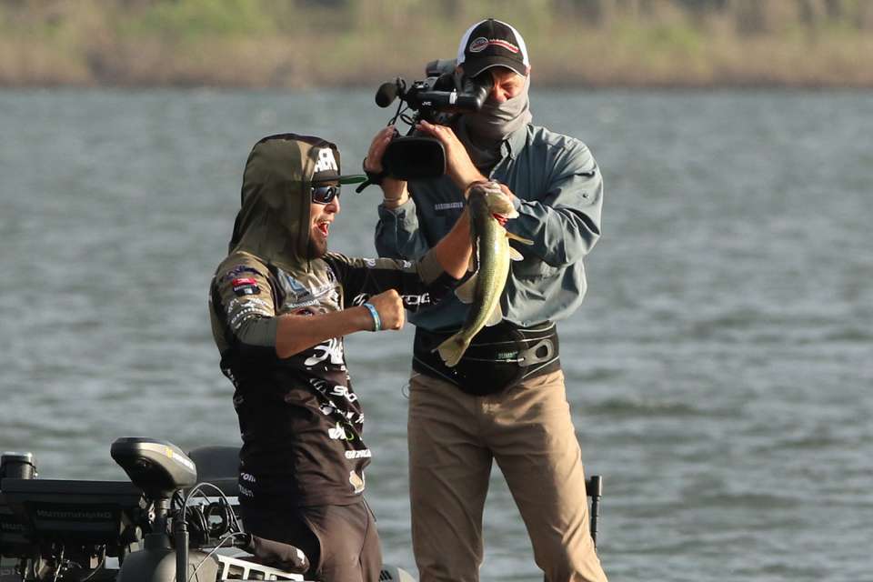 Within a roughly seven-minute span, Jocumsen landed fish entered in BASSTrakk as 4-8, 4-0 and 4-0, a run that topped the two-day totals for about a third of the field. His estimated weight of 16 pounds made up a 4-8 deficit on the leader, gave him a nearly 8-pound lead and high hopes of shining on Championship Sunday. The video of his catches went viral â they were shots heard round the world â but he still needed one more fish.