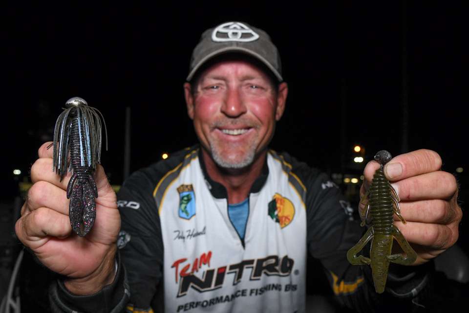 <b>Toby Hartsell (40-11, 6th) </b><br> The Afton, Okla., pro was fishing rock piles in water from 1 to 12 feet deep the first two days with a 1/2-ounce football head jig and a Gene Larew Biffle Bug on a Biffle Head swing jighead. He used a variety of trailers on the jig.  