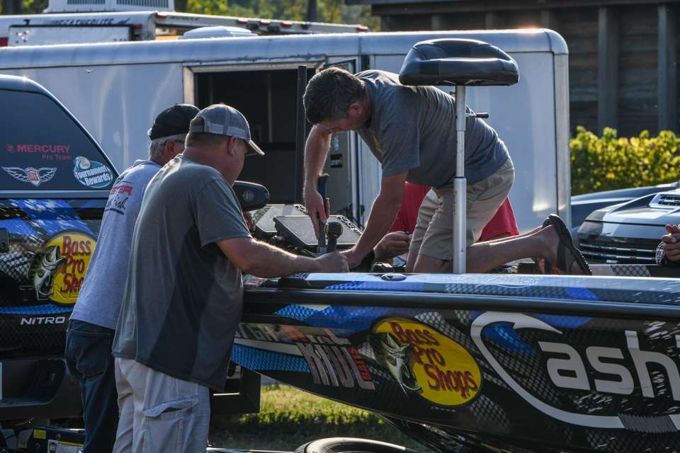 Who would think of doing this for a living? Meet the unsung heroes of the Bassmaster Elite Series that do it with skillful pride. They are the factory-trained service technicians who the pros call their most important asset â on and off the water. This season we profiled the group of service yard saviors that traveled the 2019 Bassmaster Elite Series season.
