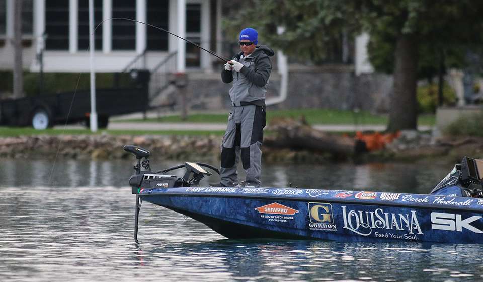 Follow Derek Hudnall and Brandon Lester as they take on Day 2 of the 2019 Toyota Bassmaster Angler of the Year Championship! 