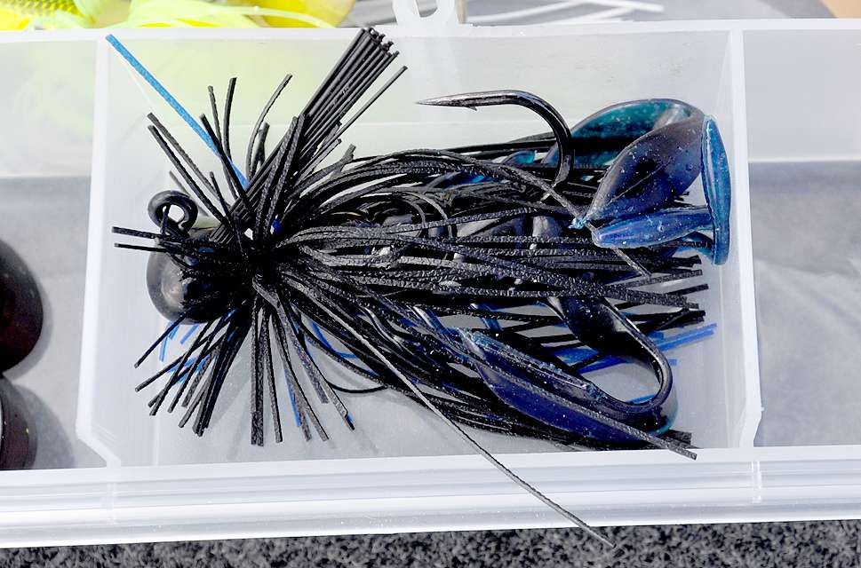 The MF Jig and SV Craw donât take up much room in the beginnerâs tacklebox, but this combo is a big hitter.