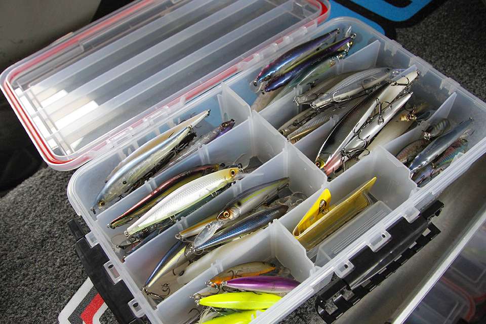 We take a look at his jerkbait arsenal and how he organizes them in a Plano tackle box.