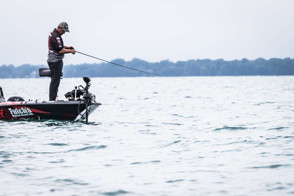 Follow Cliff Prince as he tackles Day 2 of the 2019 Toyota Bassmaster Angler of the Year Championship! 
