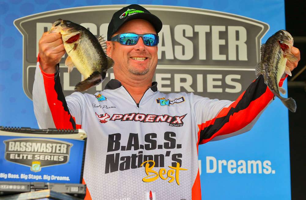 <B>  Randy  Pierson </B><BR> 
2018 B.A.S.S. Nation Champion Boater <BR>
B.A.S.S. Nation Club:  Oro Madre Bass Anglers<BR>
Occupation:  Professional Angler<BR>
Hobbies:  Hunting & San Francisco Giants Fan 
