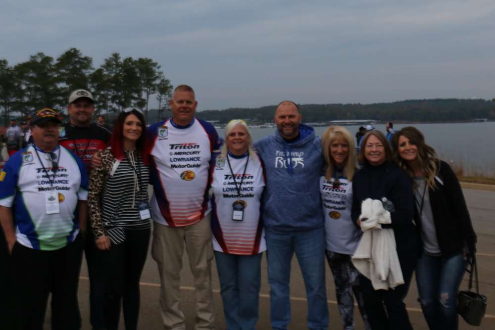 Families and anglers from South Dakota, Ohio, Florida and New Mexico gather for a photo. 