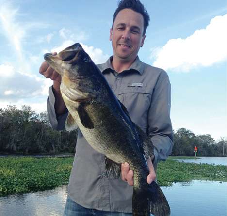 10-0<br>
Matt Korpita <br>
St. Johns River, Florida<br>
Live bait (golden shiner)
