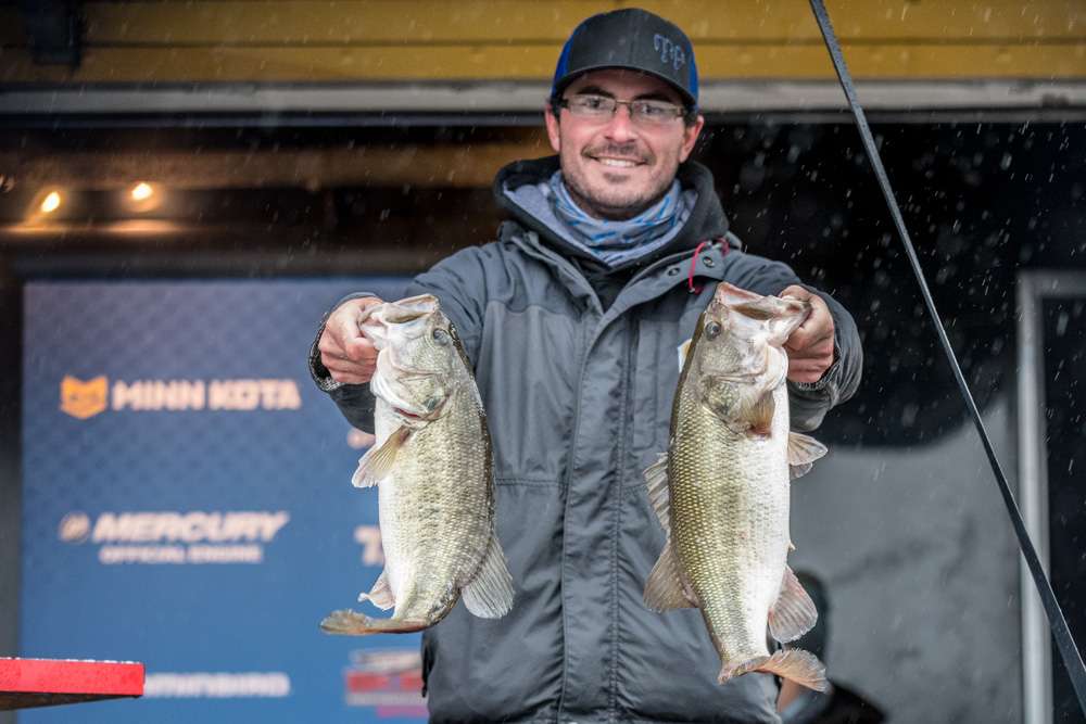 Brock Reinkemeyer takes the lead with a little over 13 lbs.