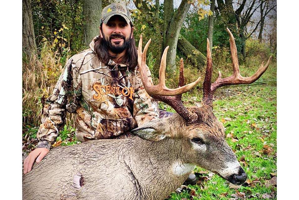 Like Johnston, Chris Groh killed a legend in his Illinois deer woods named Daggers. âHe has made my last 6 years of hunting childlike â¦ Sure in that six years Iâve killed bigger bucks â¦ Iâm just getting grounded with the fact I killed a legend of my local forest area I grew up in, very surreal.â