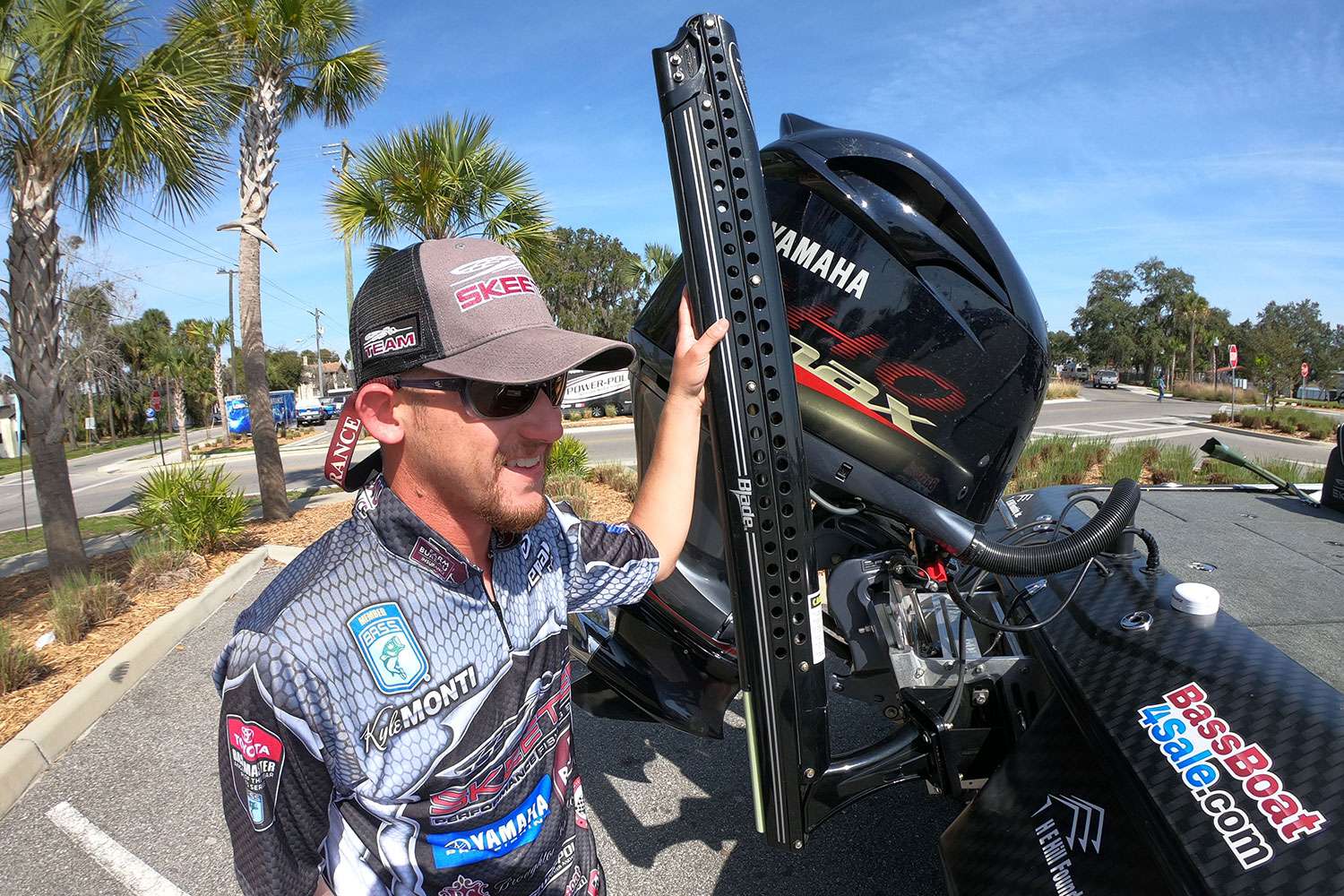Monti runs a pair 8-foot Power-Pole Blades either side of his Yamaha SHO.