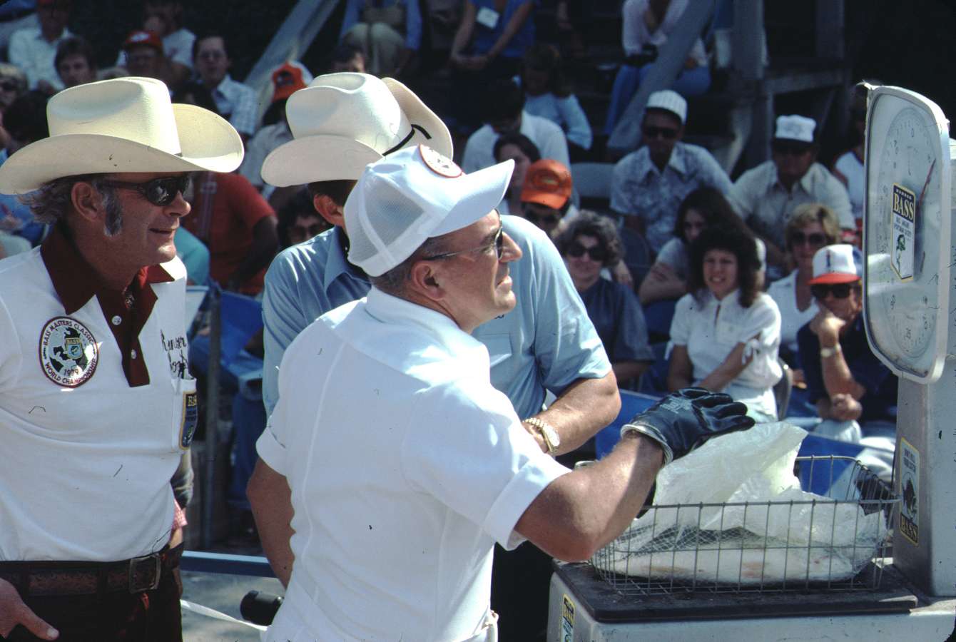 Wood won the 1979 New York Invitational on the St. Lawrence River with a weight of 47 pounds, 3 ounces. That win helped gain him a second berth in the Classic. Here, Wood weighs in at the Classic held on Lake Texoma, where he finished ninth. 