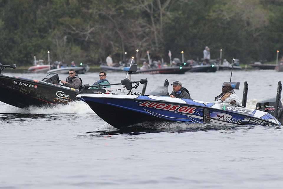 The pros and co-anglers head out for the first day of 2020 Bassmaster competition â Day 1 of the Basspro.com Bassmaster Eastern Open on Kissimmee Chain.