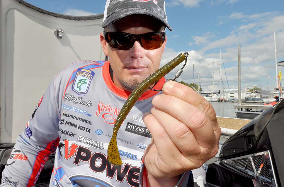 Combs rigs the Cut R Worm with a 5/0 Owner Weighted Twistlock CPS Hook. He fishes this bait in submerged grass and for spawning bass.