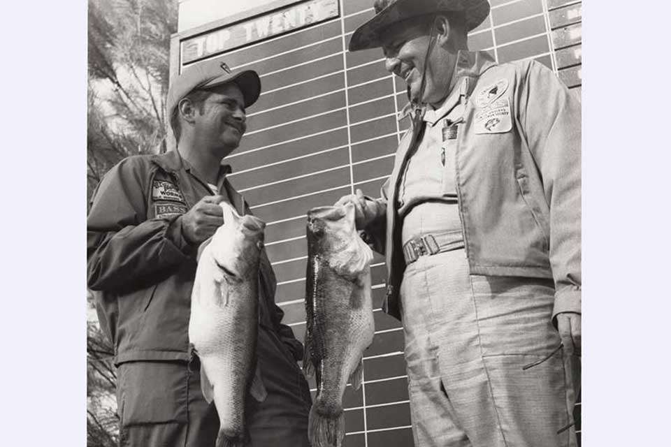The jumpsuit was the first unofficial official uniform of Bassmaster anglers, but safari shirts and khakis were also popular attire.