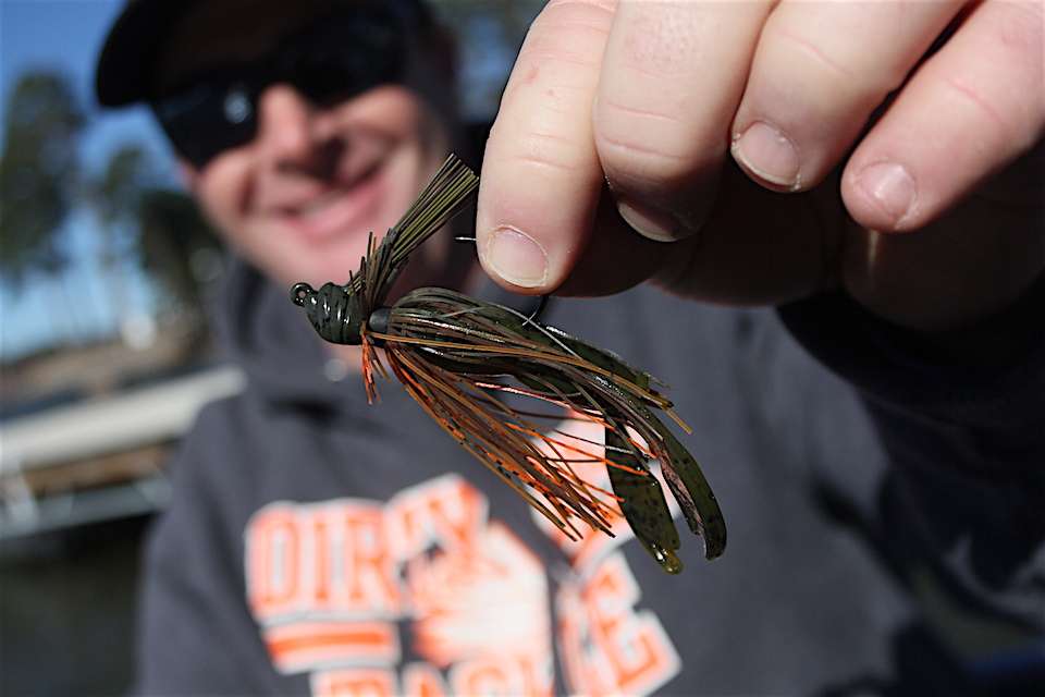 Then he pairs the jig with a NetBait Tiny Paca Craw or a NetBait 3.5 Paca Slim and heâs ready for action. 